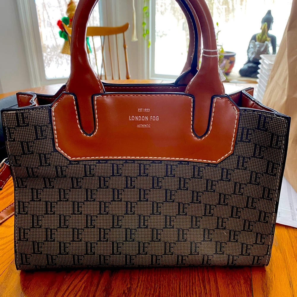 London Fog purse / handbag